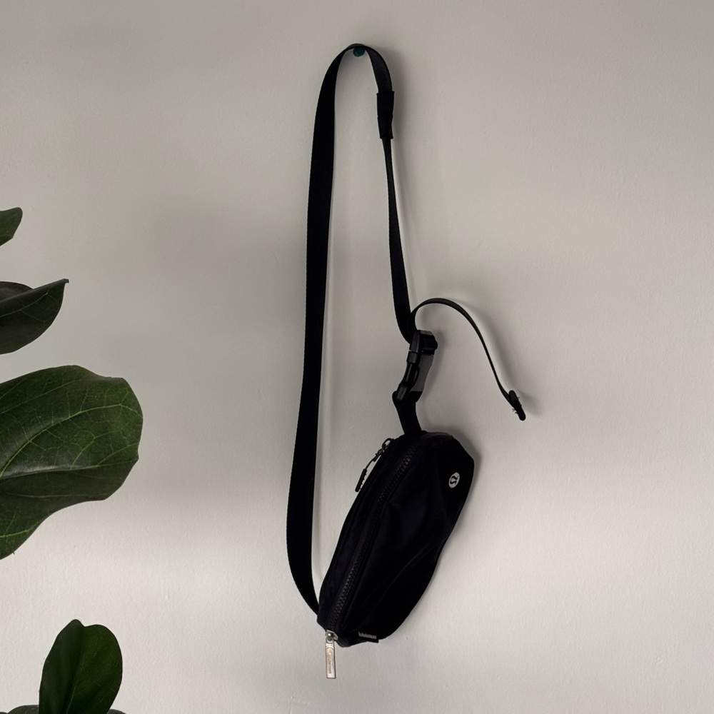 lululemon athletica Black Belt Bag for Men